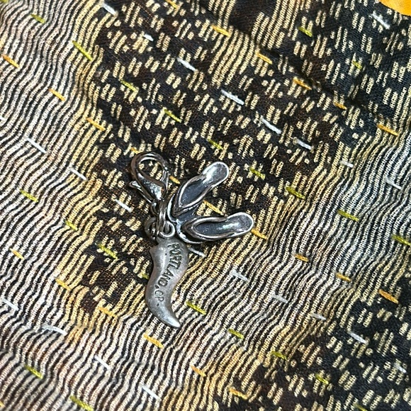 Sterling Silver Portland Oregon Flip Flop Beach Travel Charm Keychain Flair 925 - Picture 7 of 8